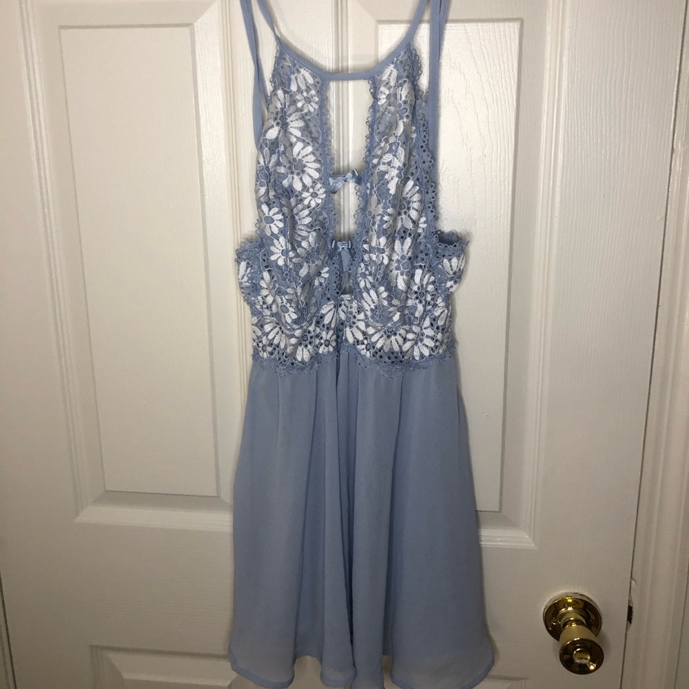 Vintage Baby Blue Lace Sheer Top with Bows in perfect condition